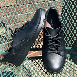 Merrell Select Cush Black Leather Casual Sneakers Low Top - Womens Size 6.5